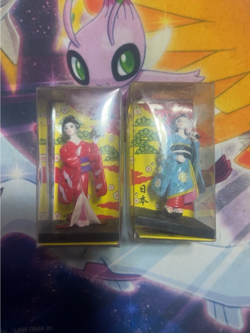 Heart of Japan mini Geisha figurines